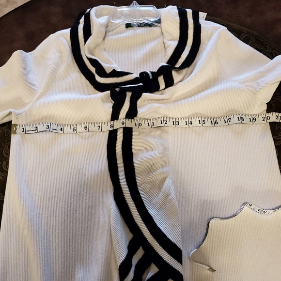 NWT Authentic Ralph Lauren Ribbed Cardigan - Picture 4 of 10